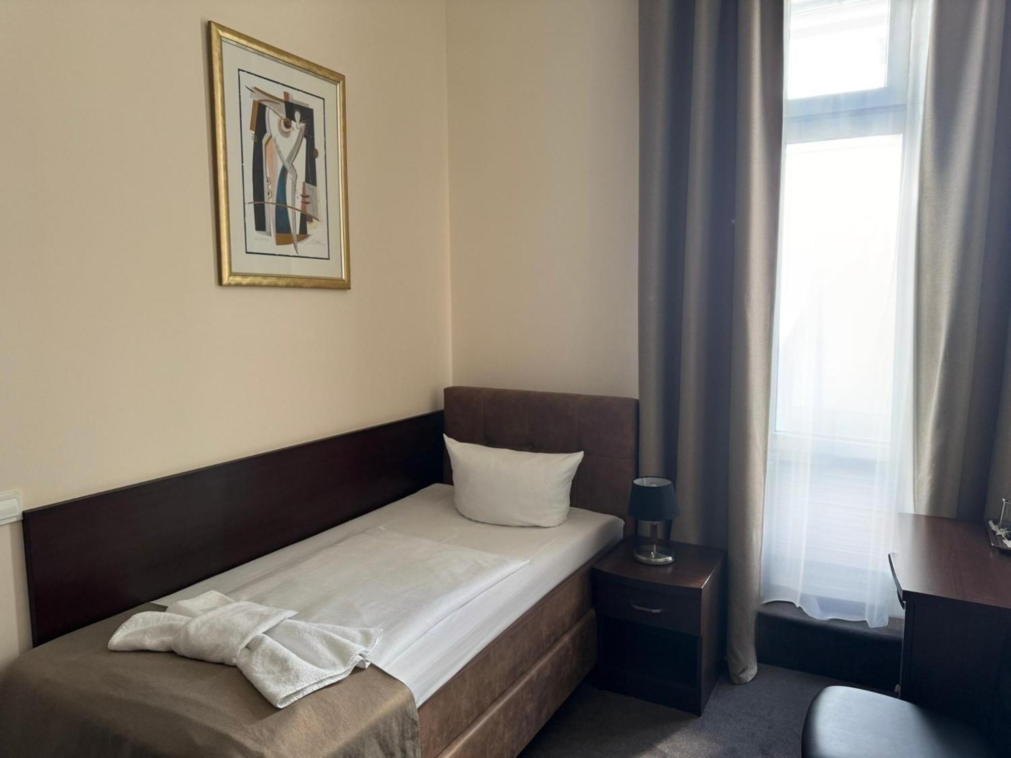 Upper Room Hotel Kurfuerstendamm — Photos 2